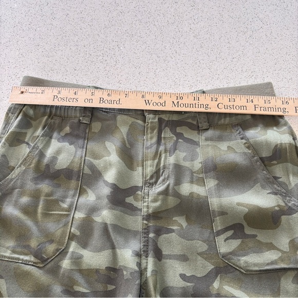 Knox Rose Shorts Camouflage Camo  Shorts Women’s Size Small Rayon Lightweight - Picture 5 of 11